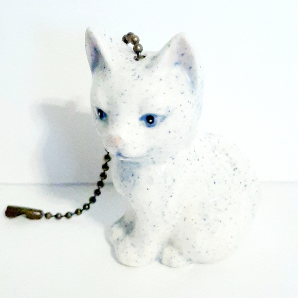 Other - Cat Pull Chain